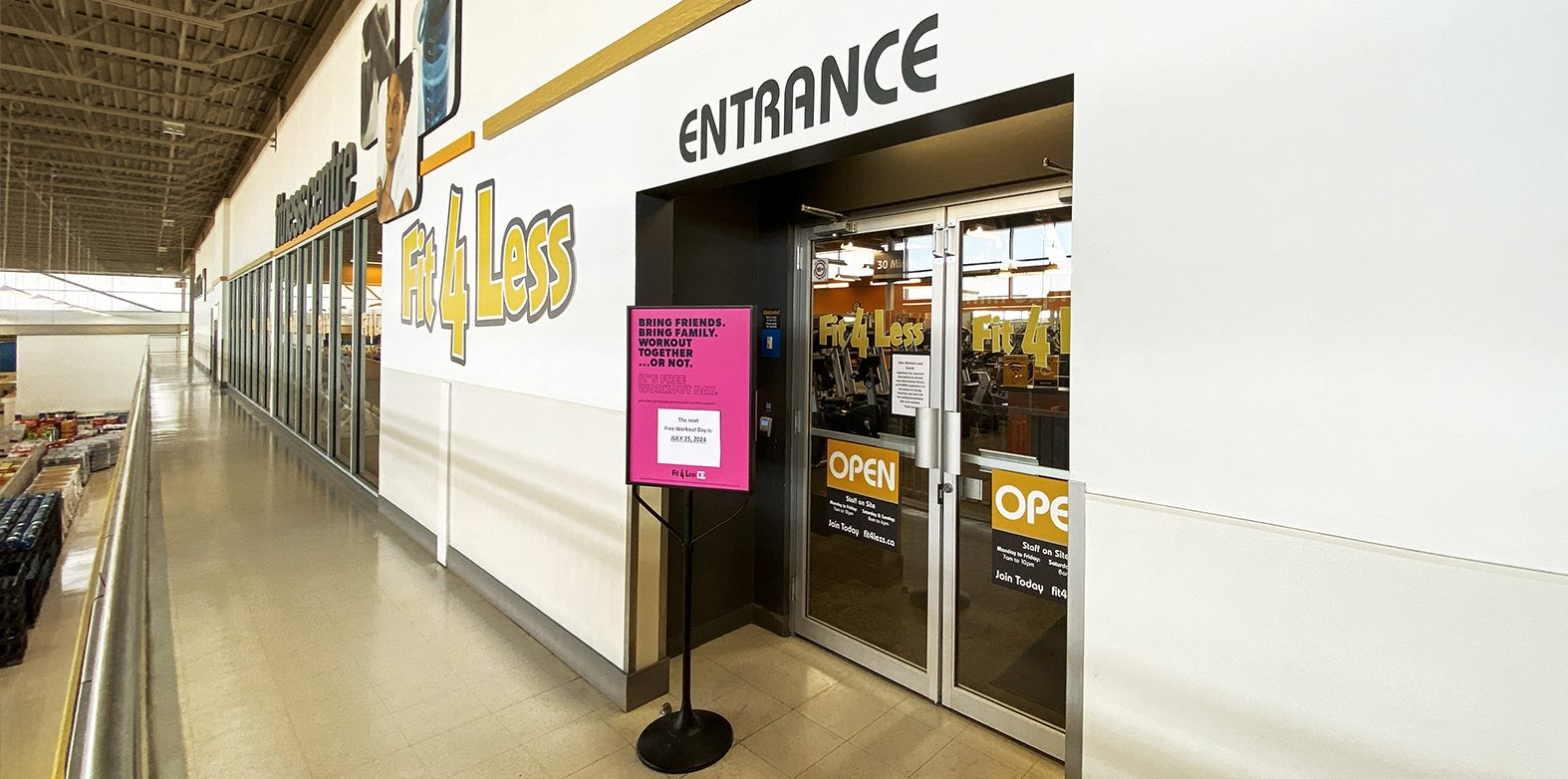 Exterior of a 24/7 Fit4Less Gym