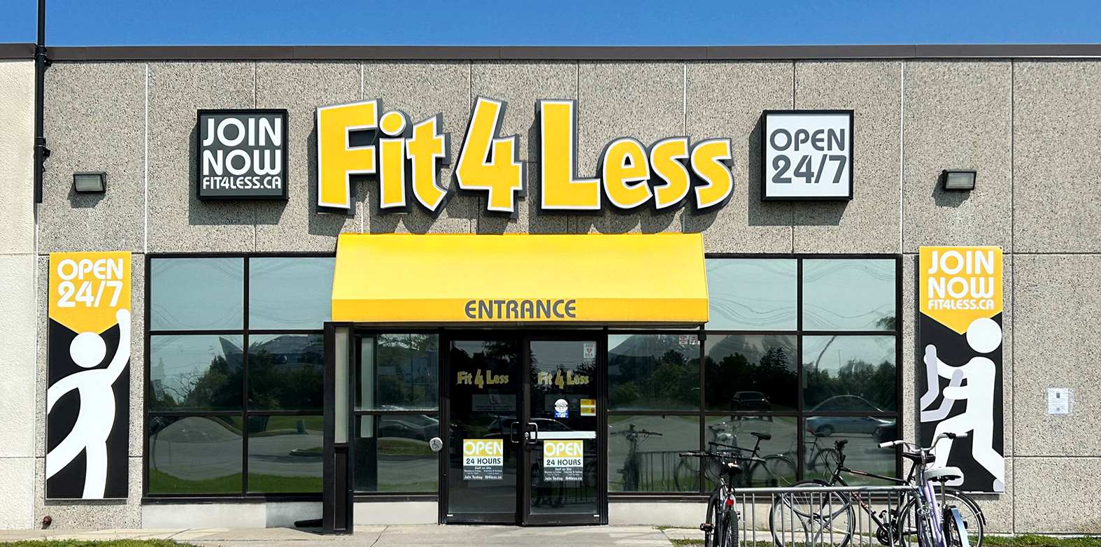 Exterior of a 24/7 Fit4Less Gym