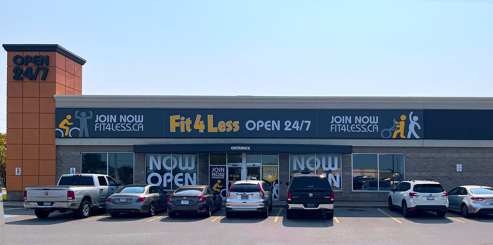 Exterior of a 24/7 Fit4Less Gym